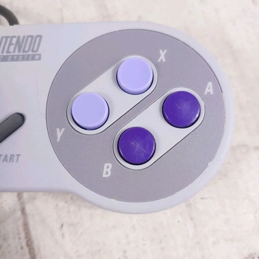 Nintendo SNES Classic MINI - 2 CONTROLLERS + POWER - Super Nintendo CLV-201